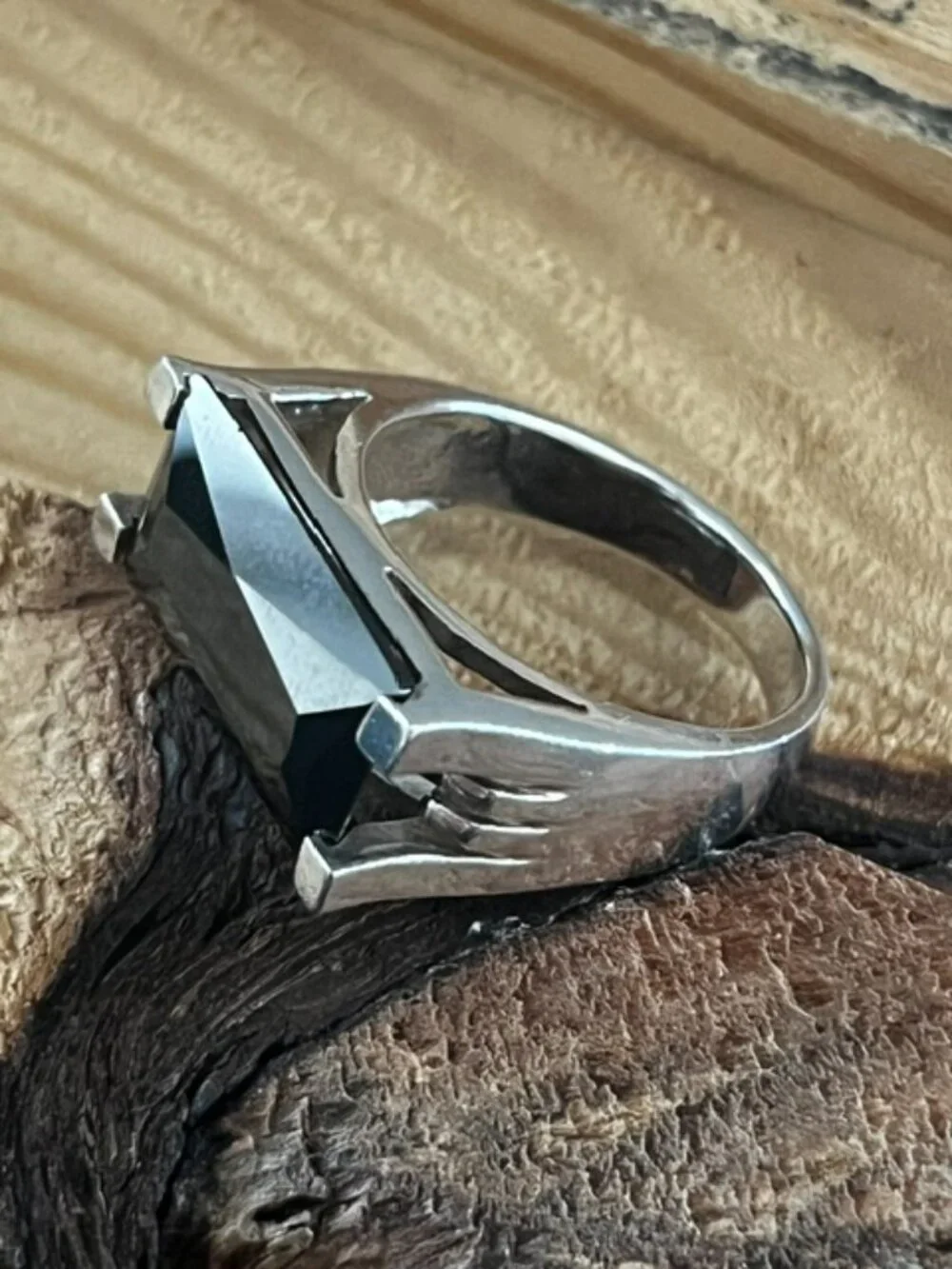 925 Sterling Silver Statement Ring Chunky Black Faceted Stone Size 8 1/2